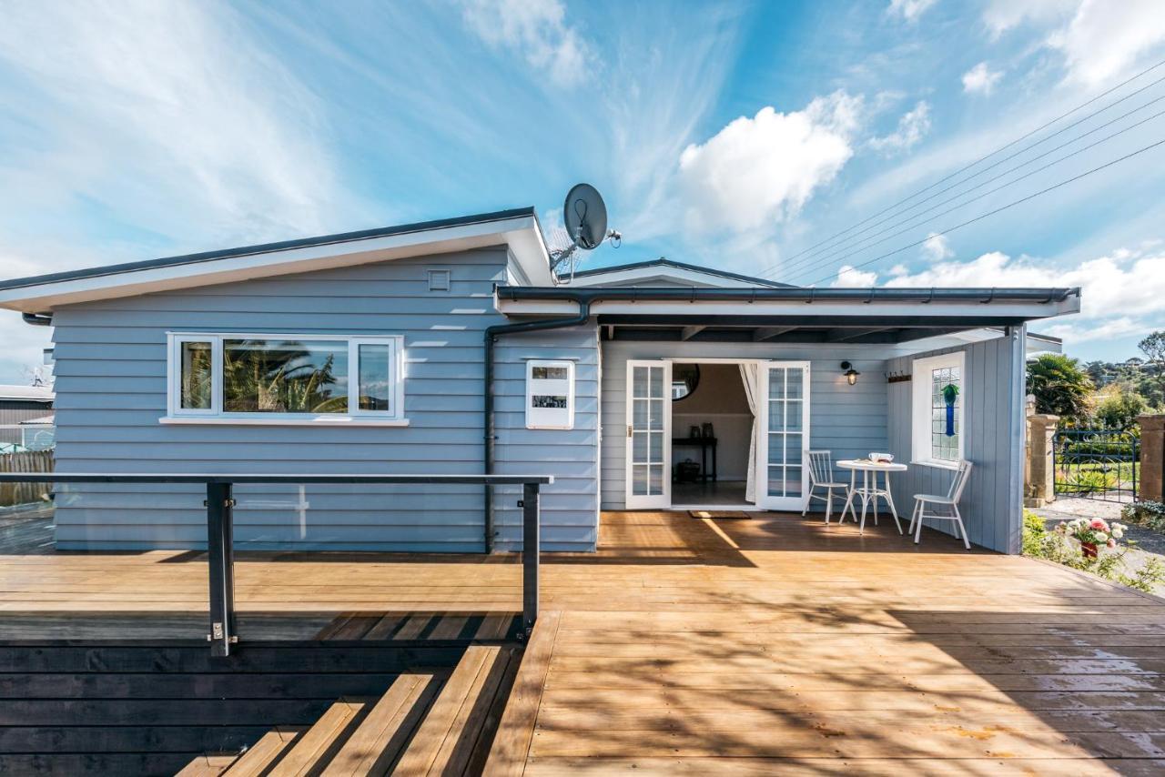 Pohutukawa Cottage, Waiheke Island Surfdale エクステリア 写真