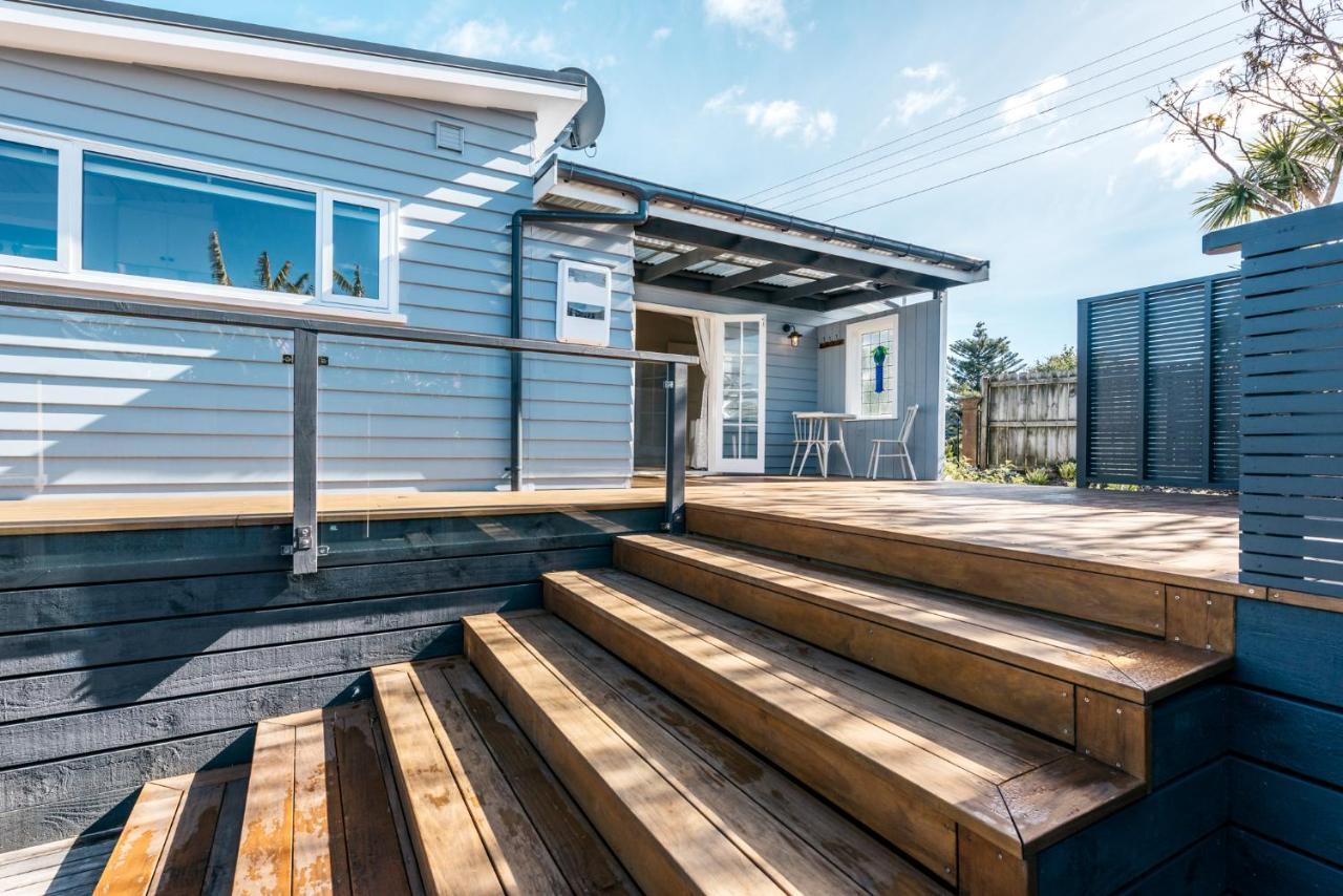 Pohutukawa Cottage, Waiheke Island Surfdale エクステリア 写真